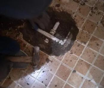 平坝卫生间漏水维修公司为您分享下卫生间渗水如何处理及注意事项