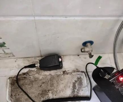 平坝屋顶漏水维修公司分享下卫生间漏水的危害及解决方法